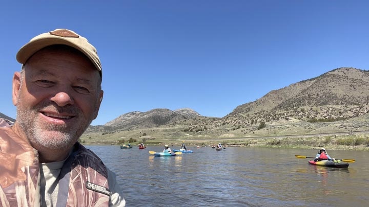 Jefferson River Chapter members paddle to Otter Landing.